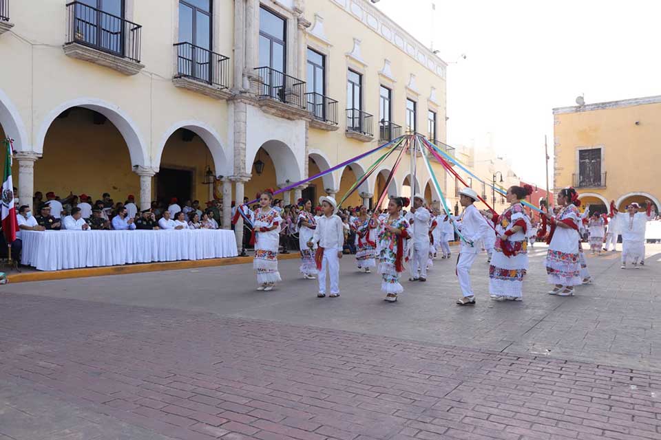 Desfile Civico Deportivo 20 de noviembre