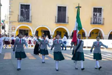 Desfile Cívico Militar Valladolid, Yucatán